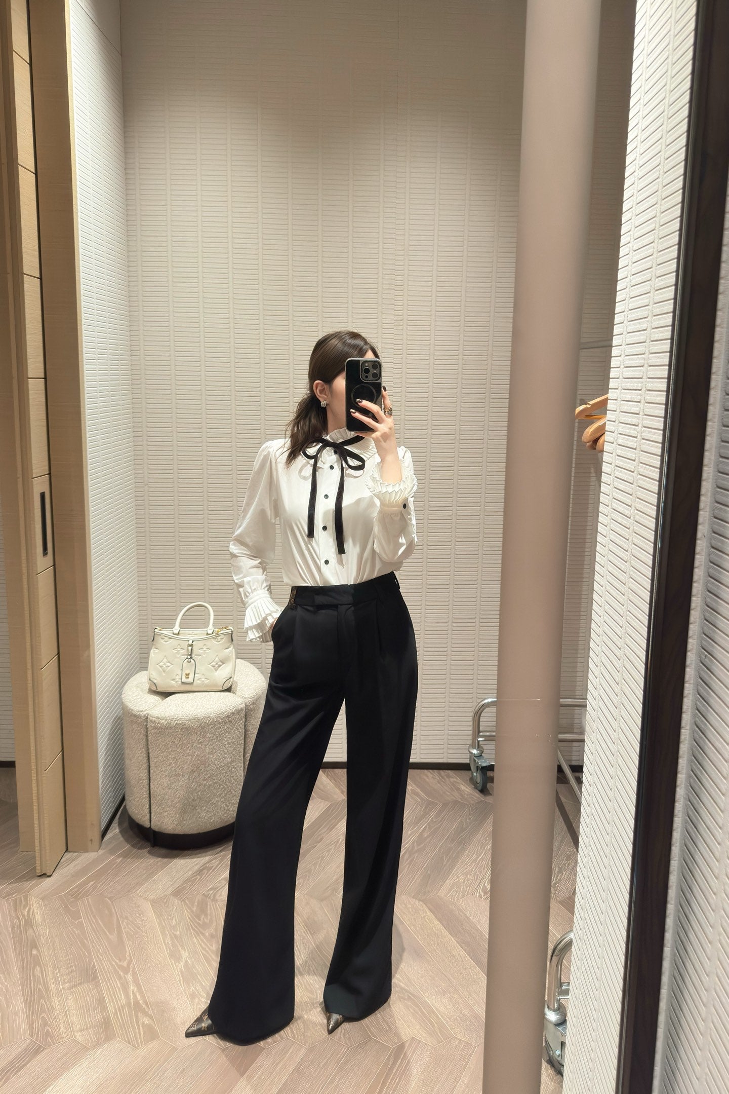 Louis 25fw ruffe shirt