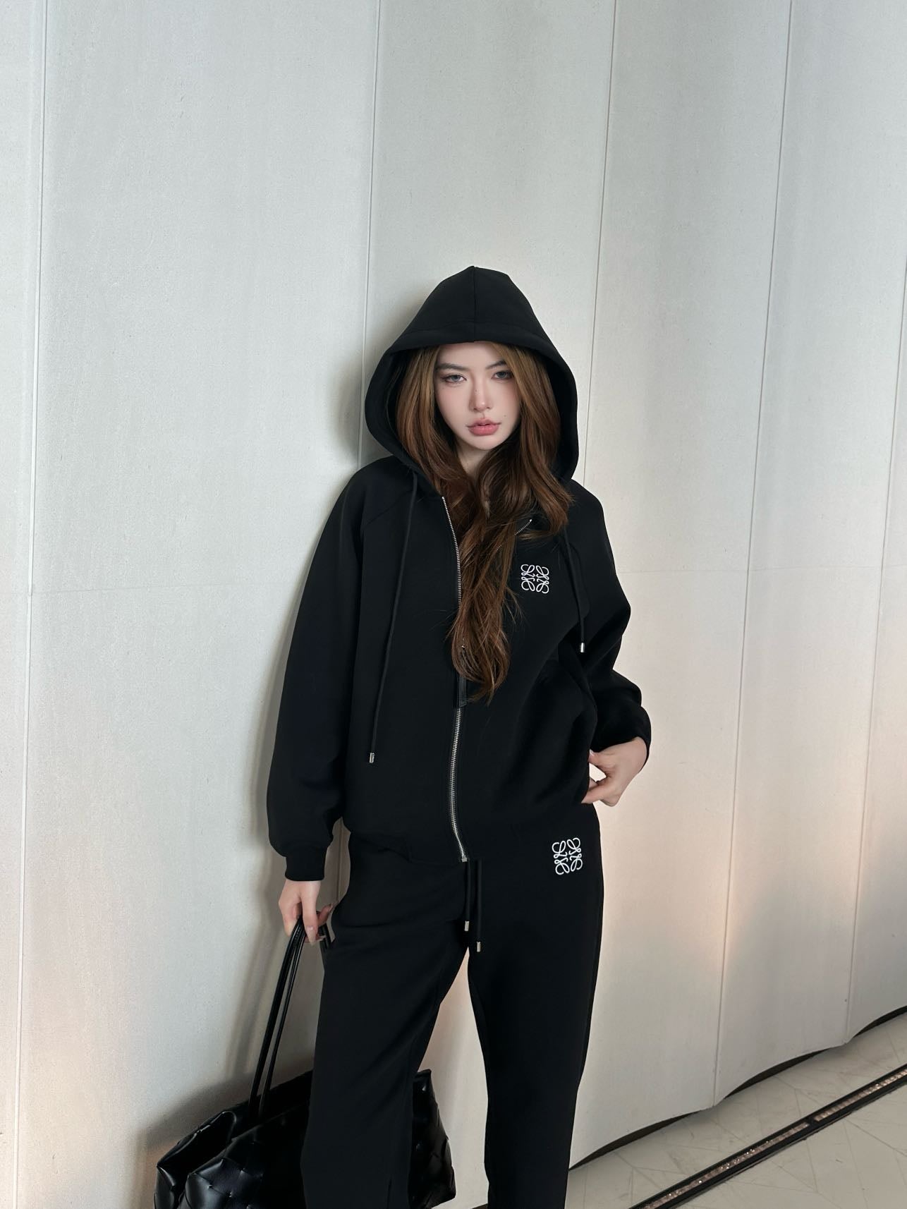 Loe 25fw jacquard suit