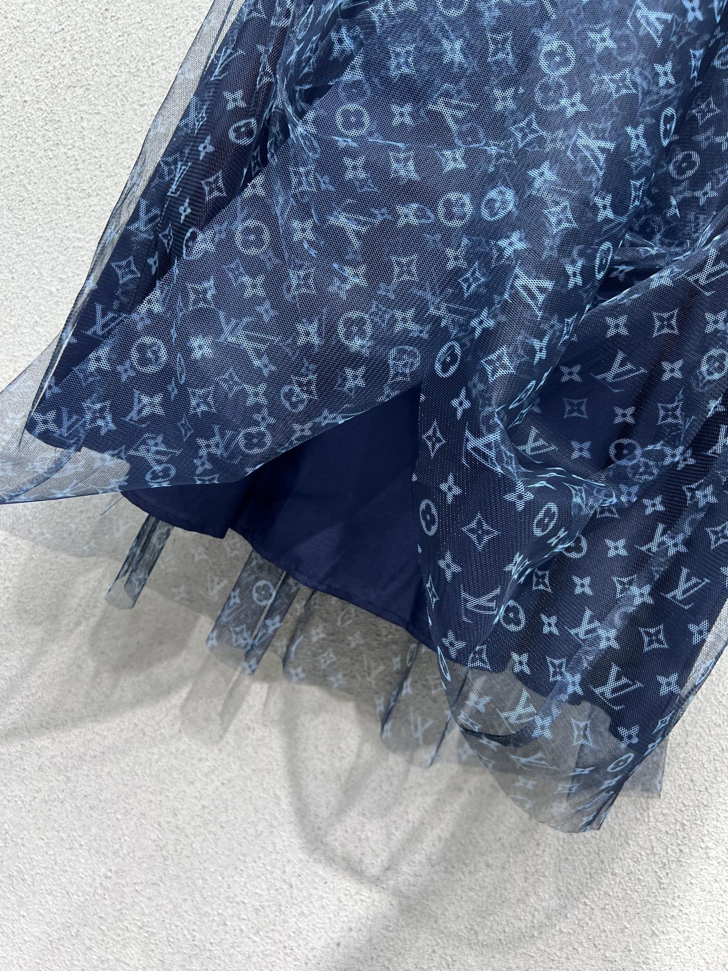 Louis 25fw lace skirts