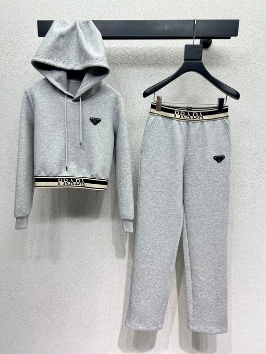 Pra 25fw Hooded suit