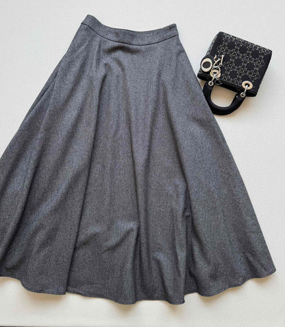 CD 25fw pleated skirt