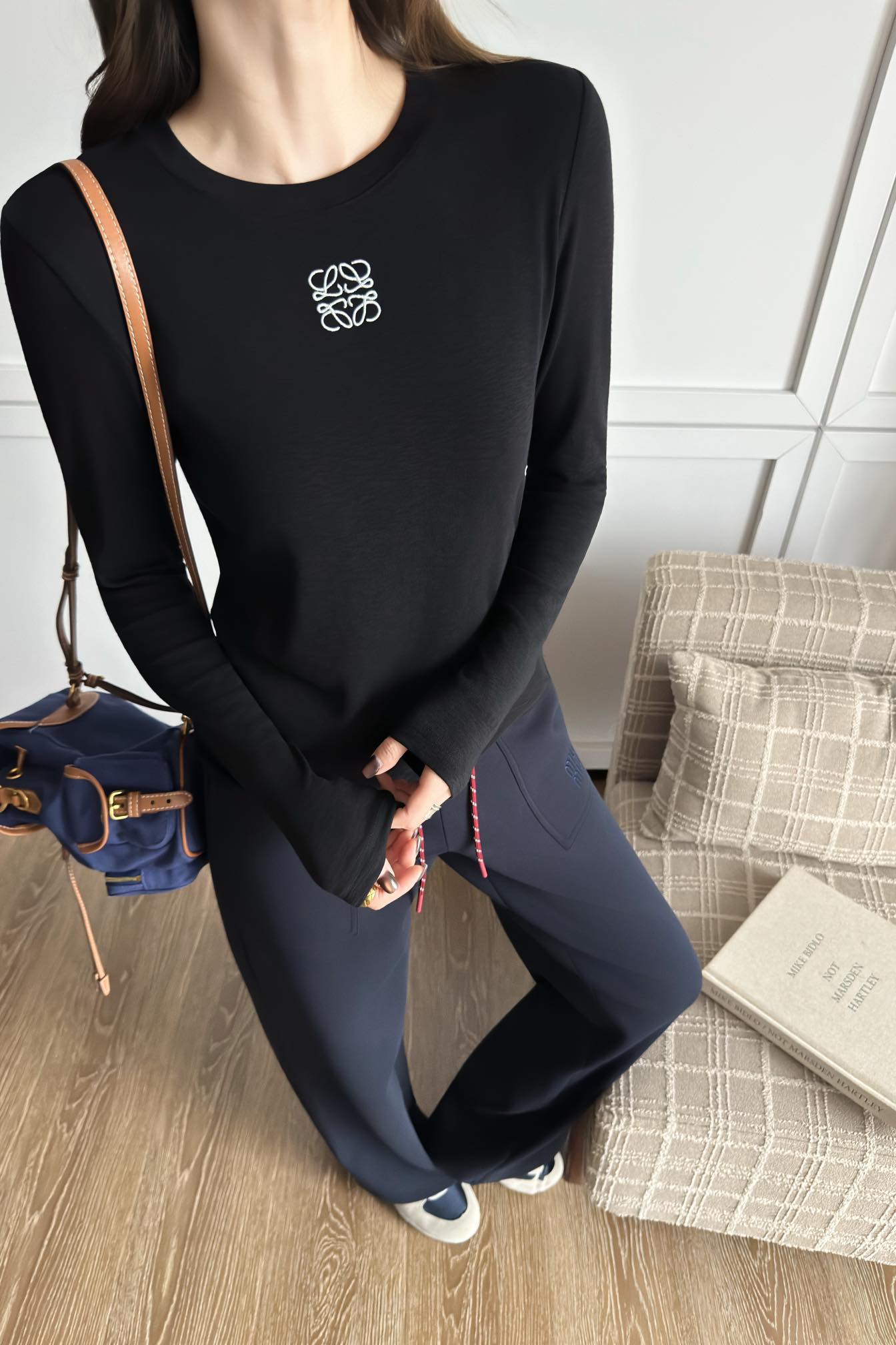 Loe 25fw printed sweater