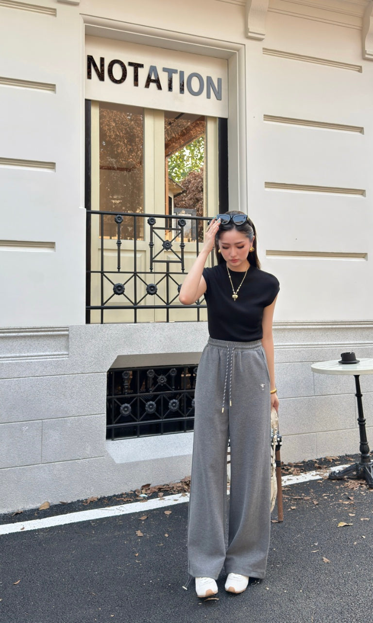 CD 25fw embrodered pants