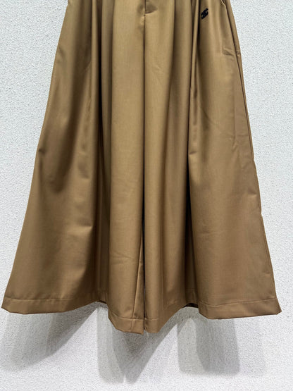 Cel 25fw pleated pants