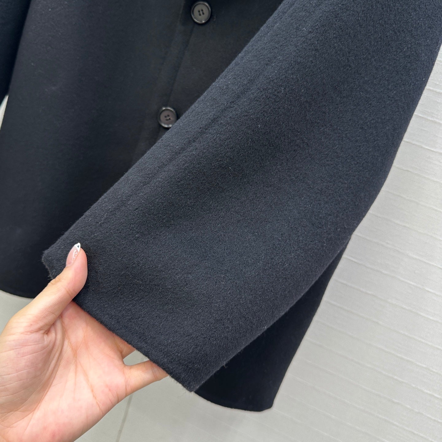 Loe 25fw cashmere coat
