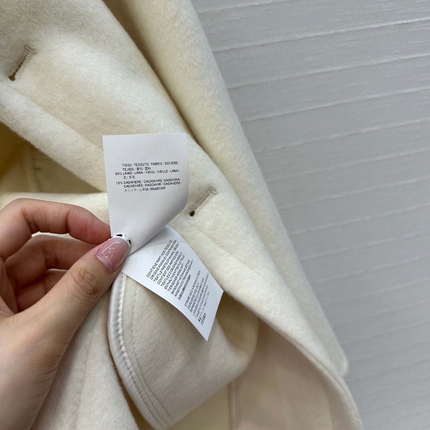 Loe 25fw cashemre coat