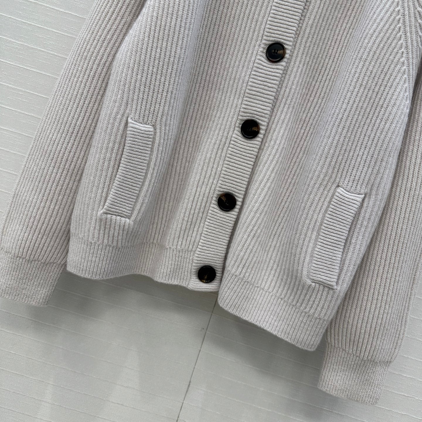 Brune 25fw casnemre cardigan