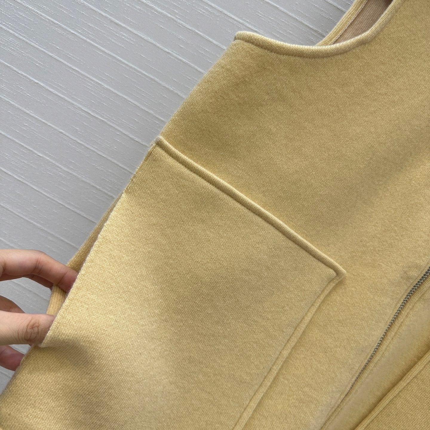 Herm 25fw sleeveless vest
