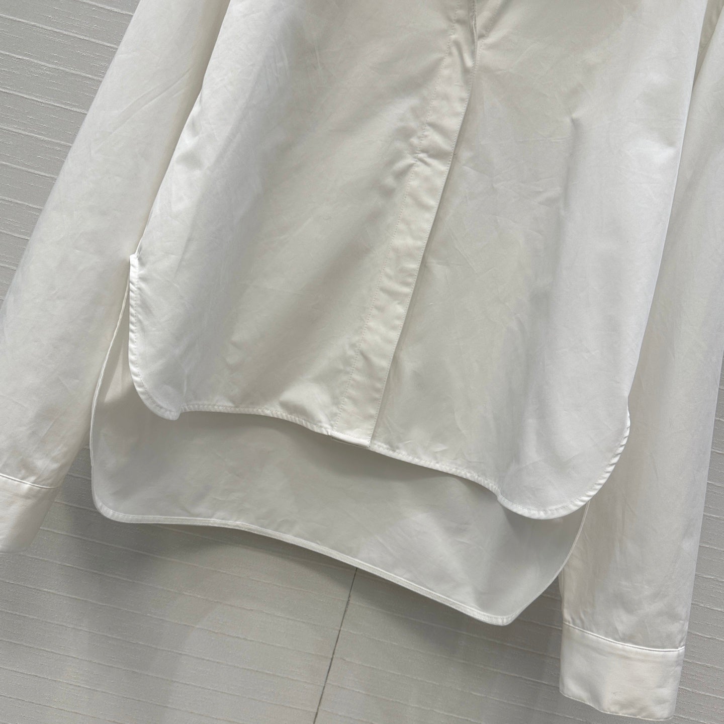 Alai 25fw all-match shirt