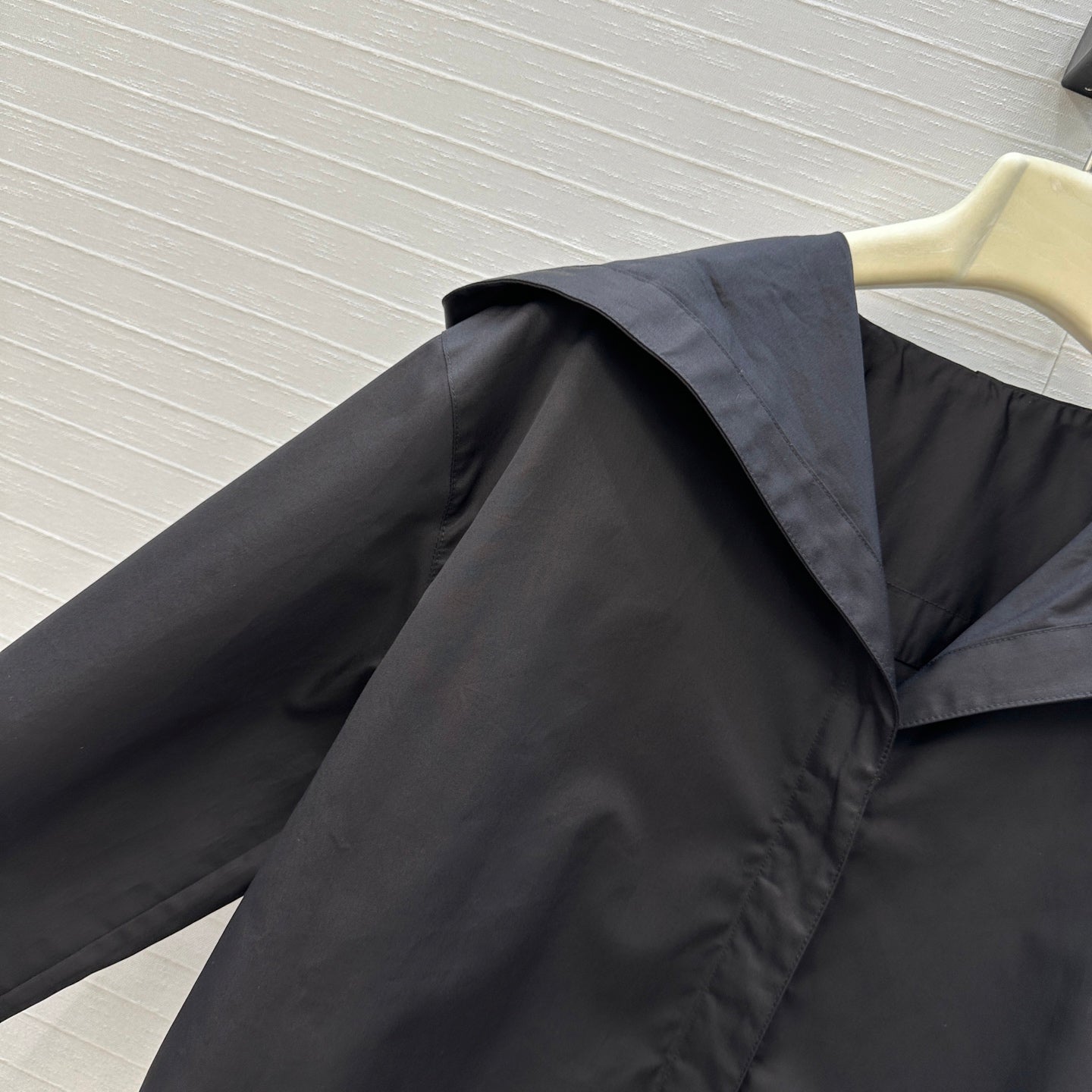 Alai 25fw all-match shirt