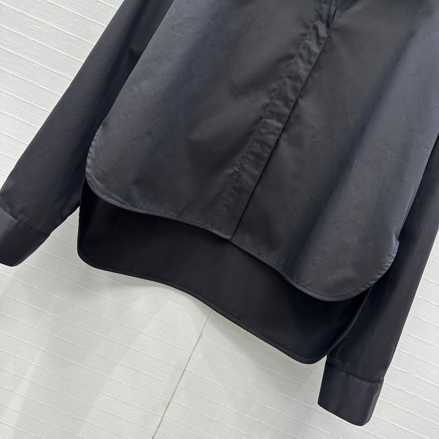 Alai 25fw all-match shirt