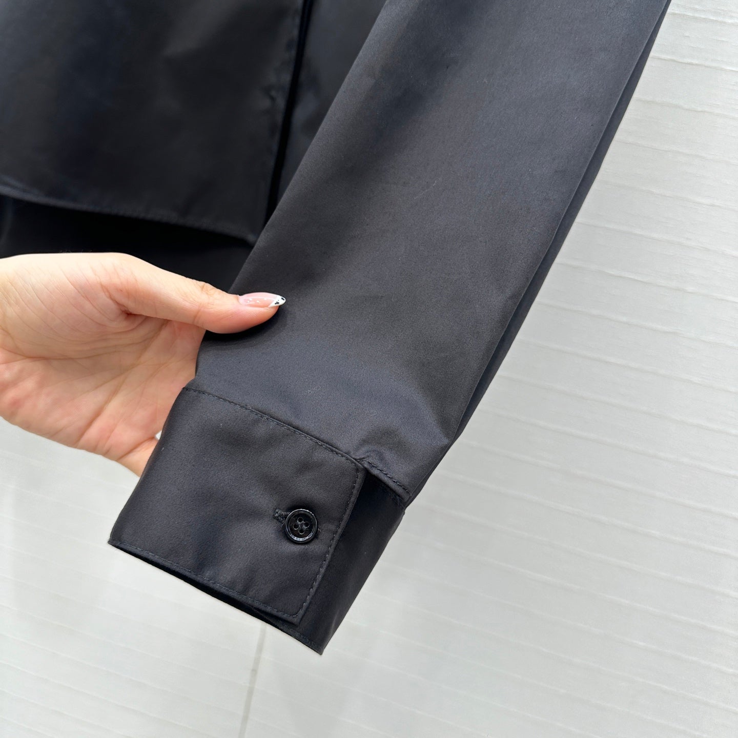 Alai 25fw all-match shirt