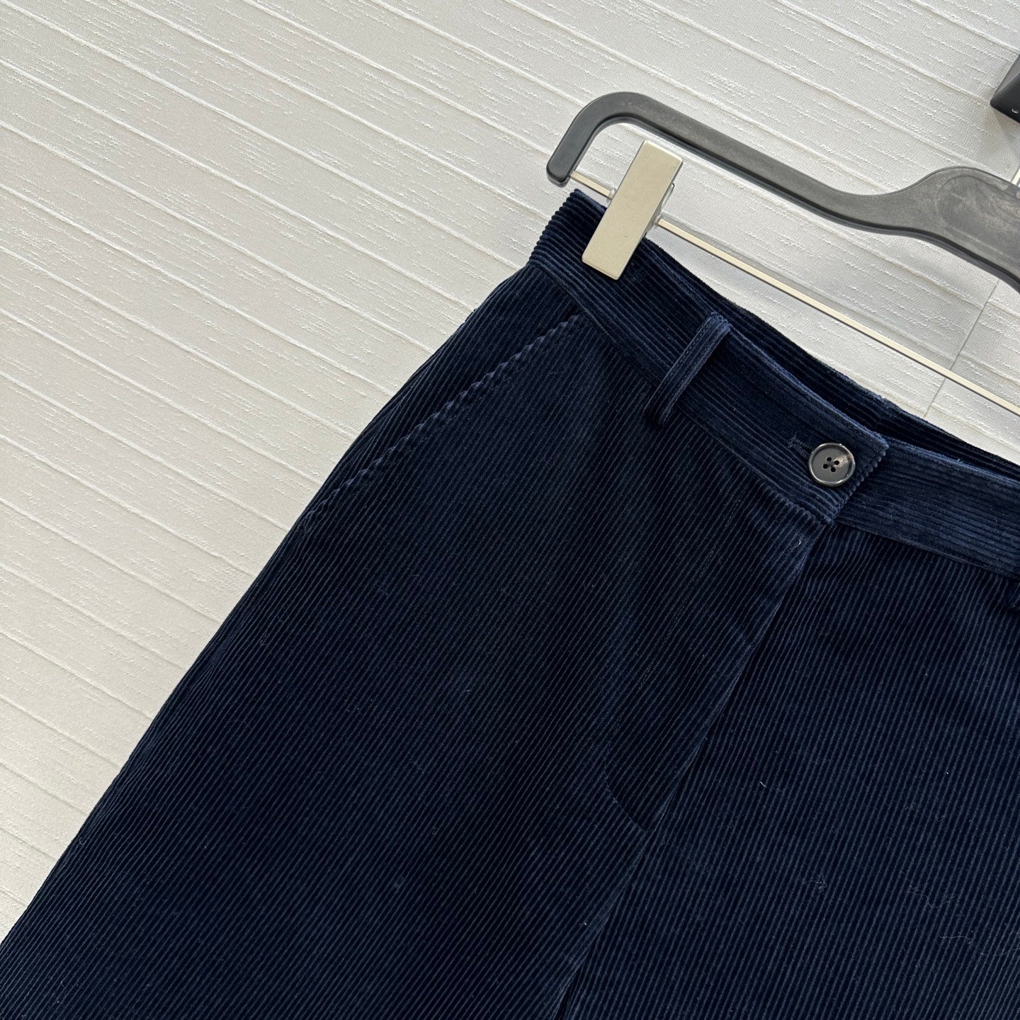 Miu 25fw all-match pants