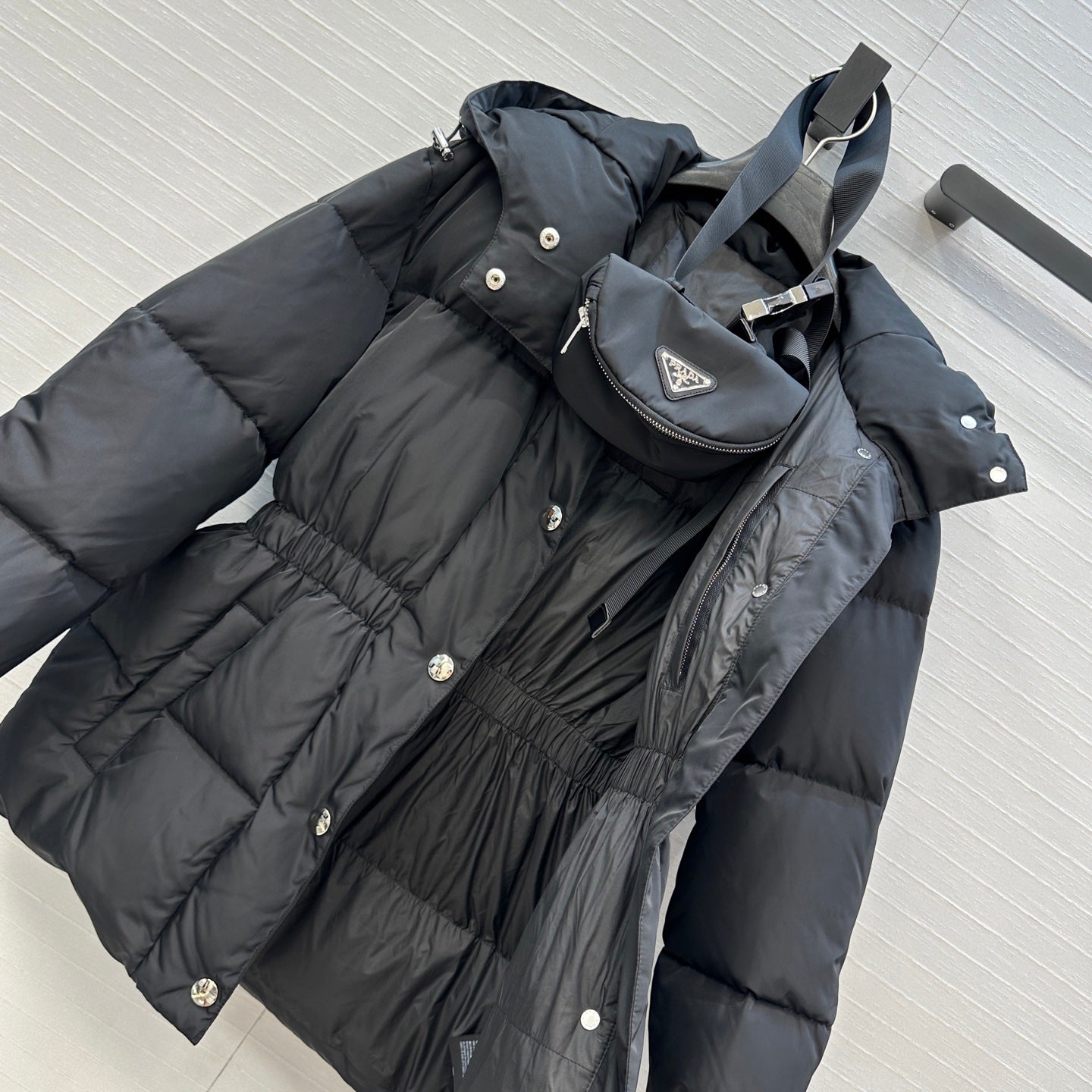 Pra 25fw down jacket