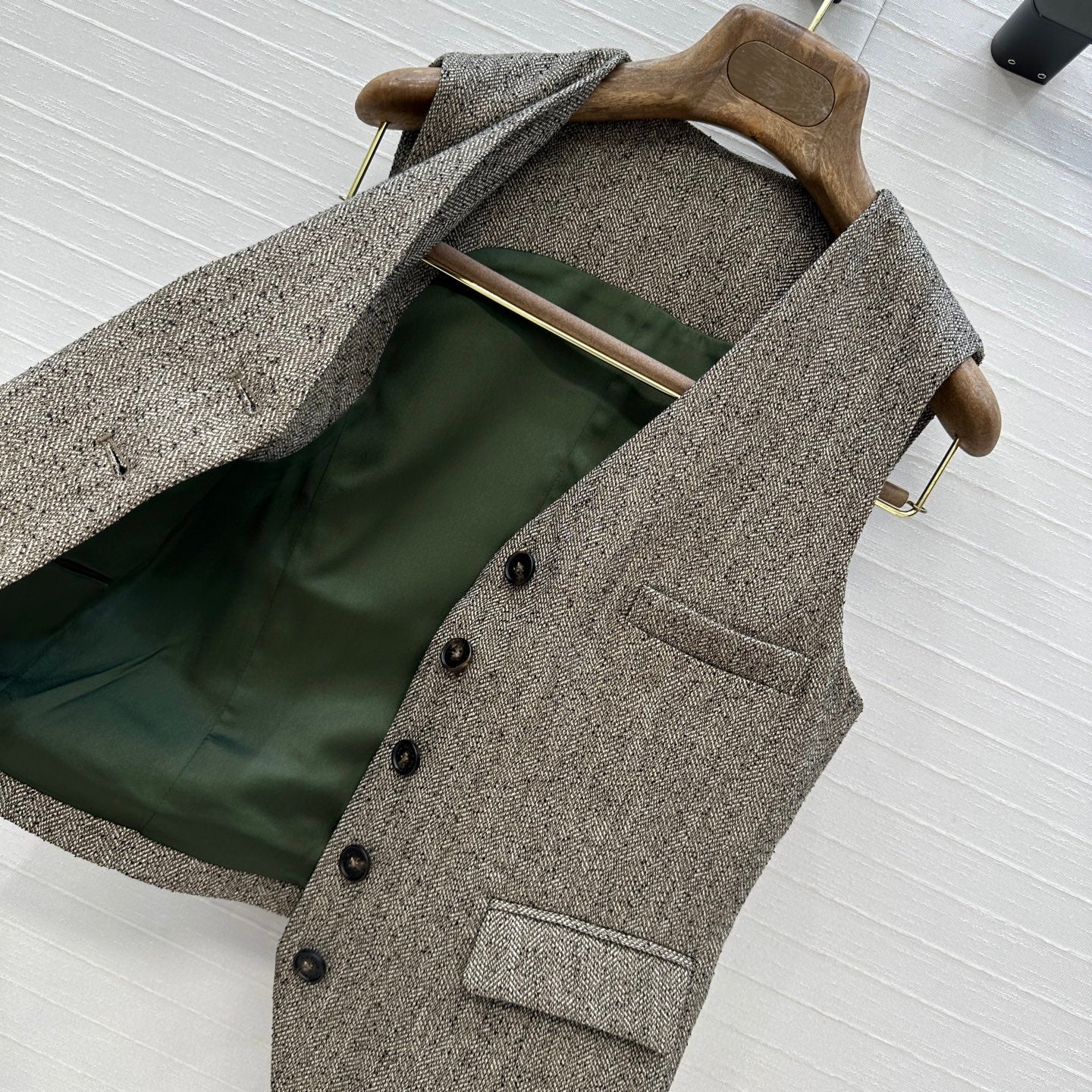 Loro 25fw sleeveless vest