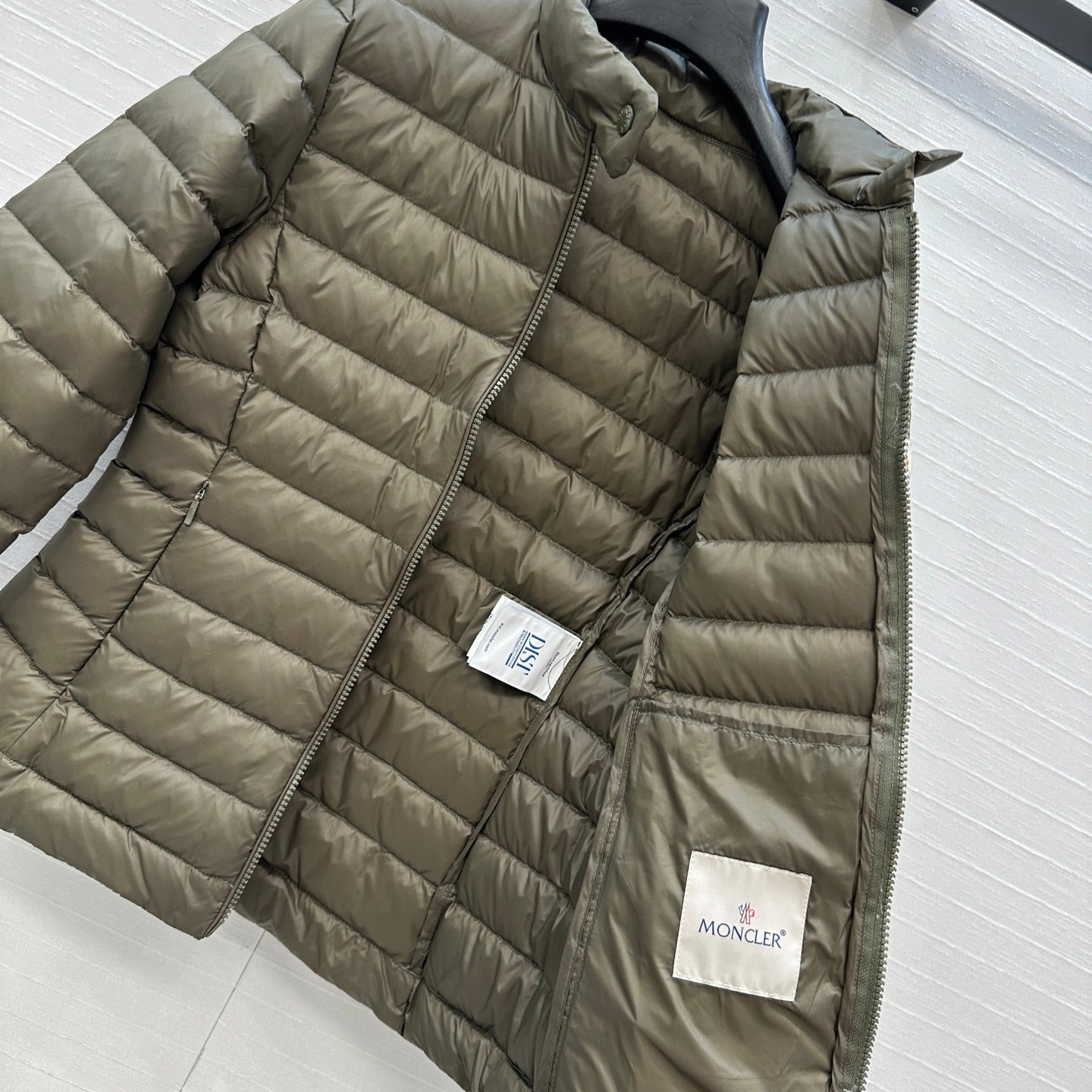 Mon 25fw down jacket