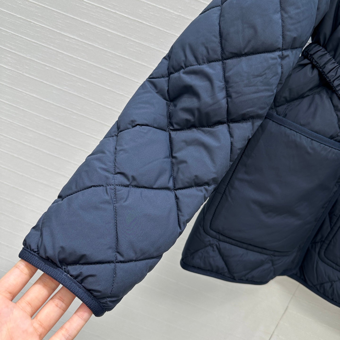 Moc 25fw down jacket