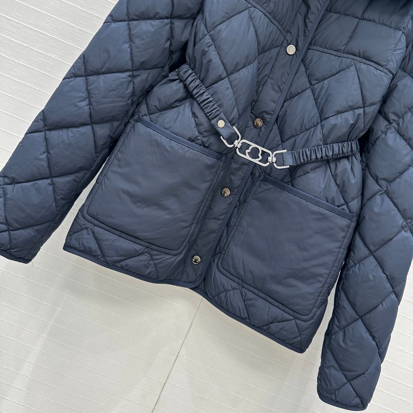 Moc 25fw down jacket