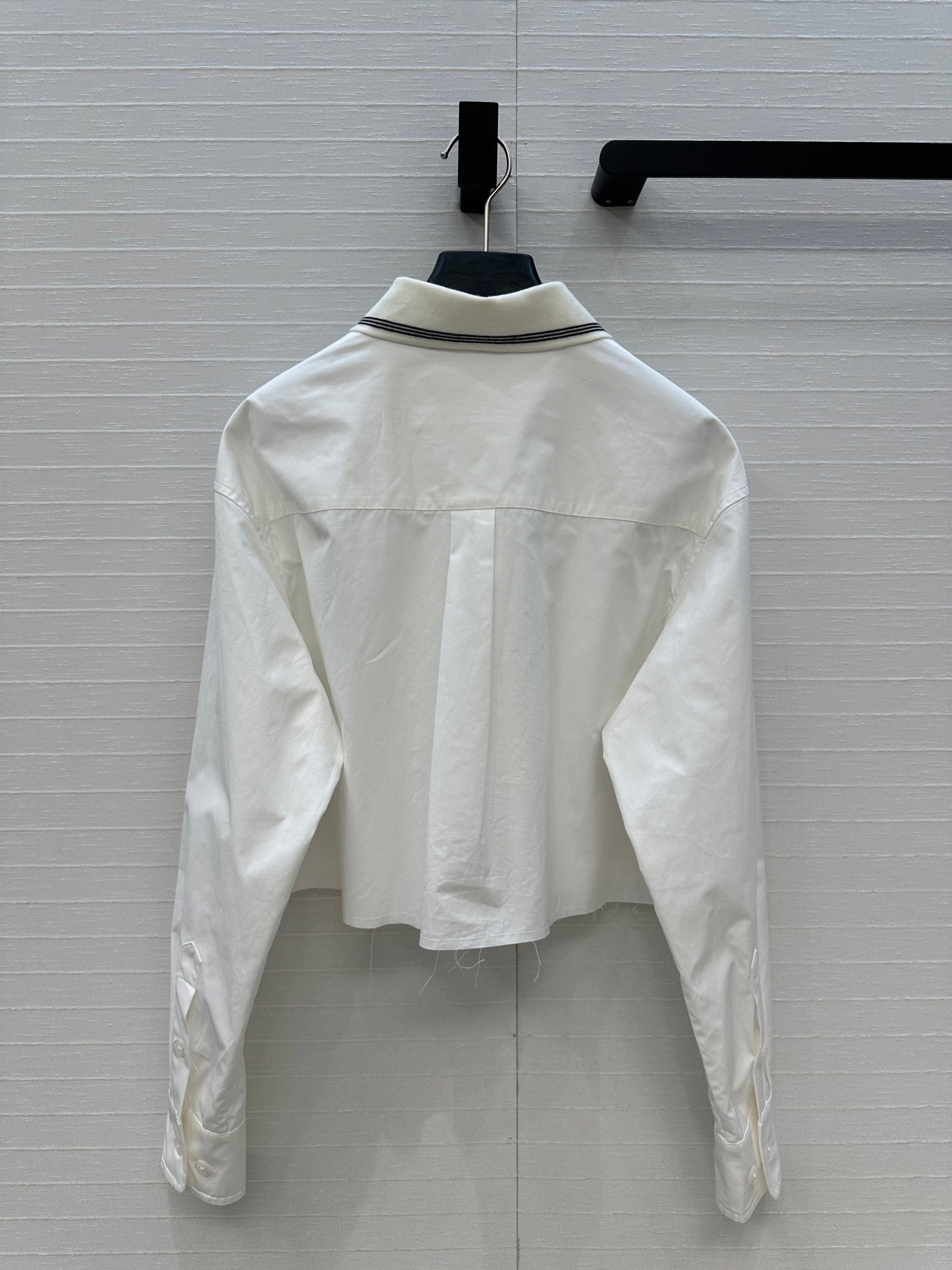 Miu 25fw embroired shirt