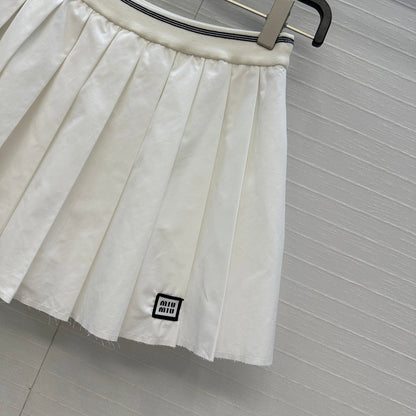 Miu 25fw pleated skiets