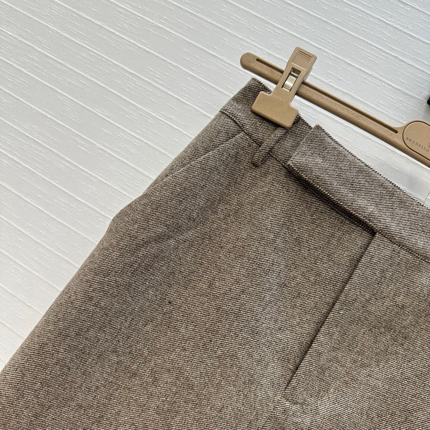 Brune 25fw split skirts