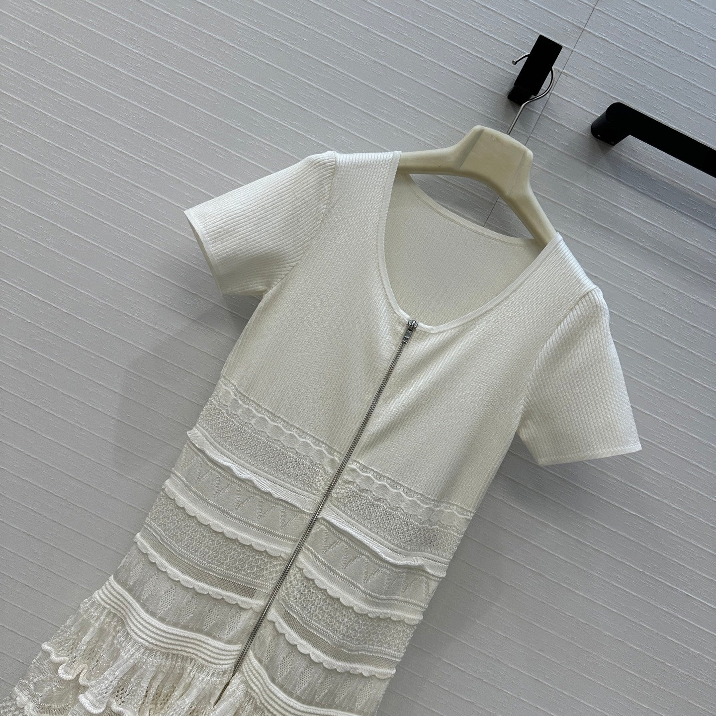 Alai 25fw ruffled dress