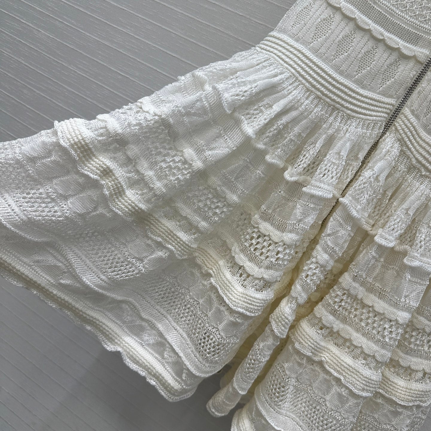 Alai 25fw ruffled dress