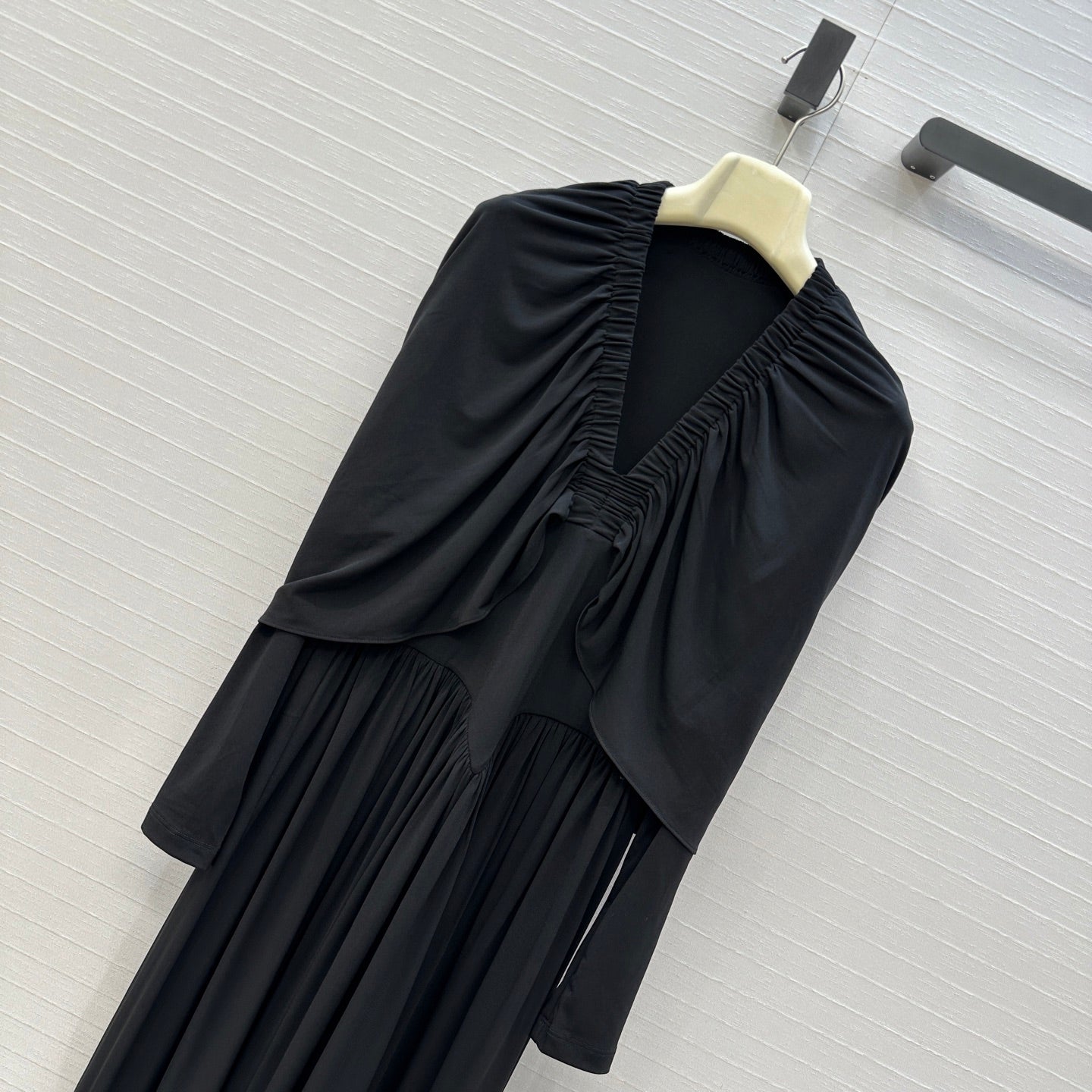 Alai 25fw pleated dress