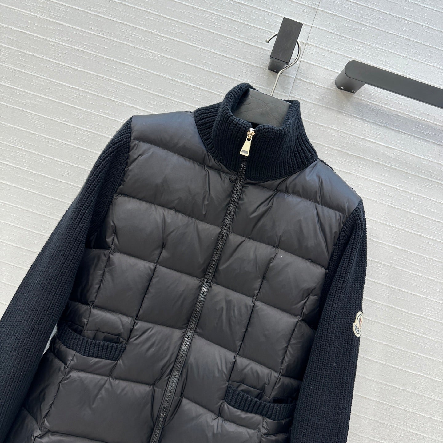 Mon 25fw down Jacket