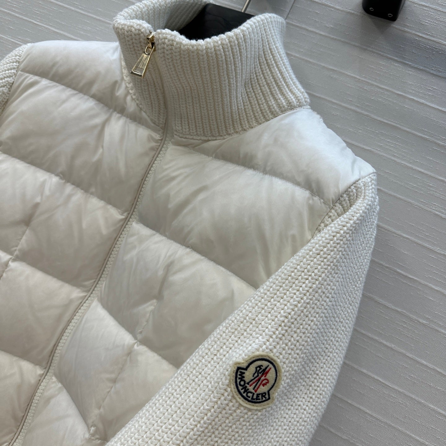 Mon 25fw down Jacket