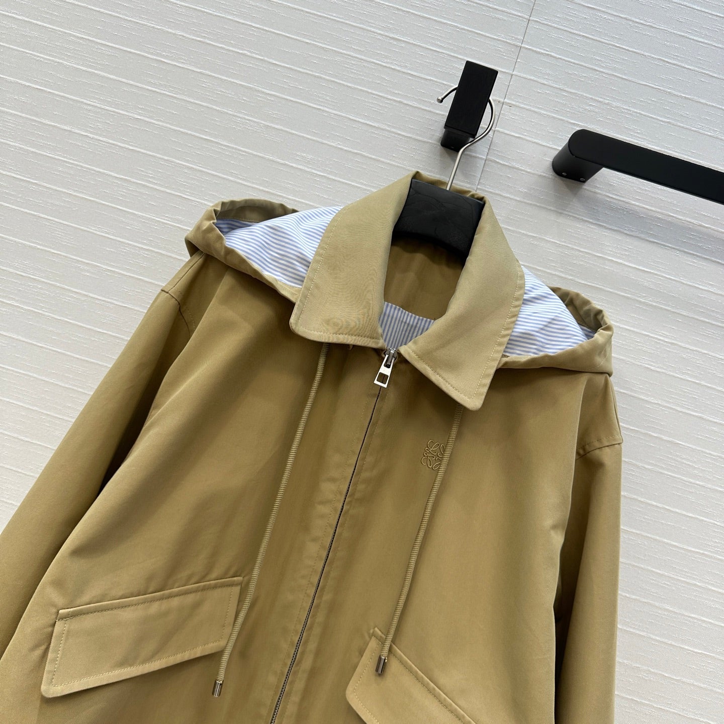 Loe 25fw splicing coat