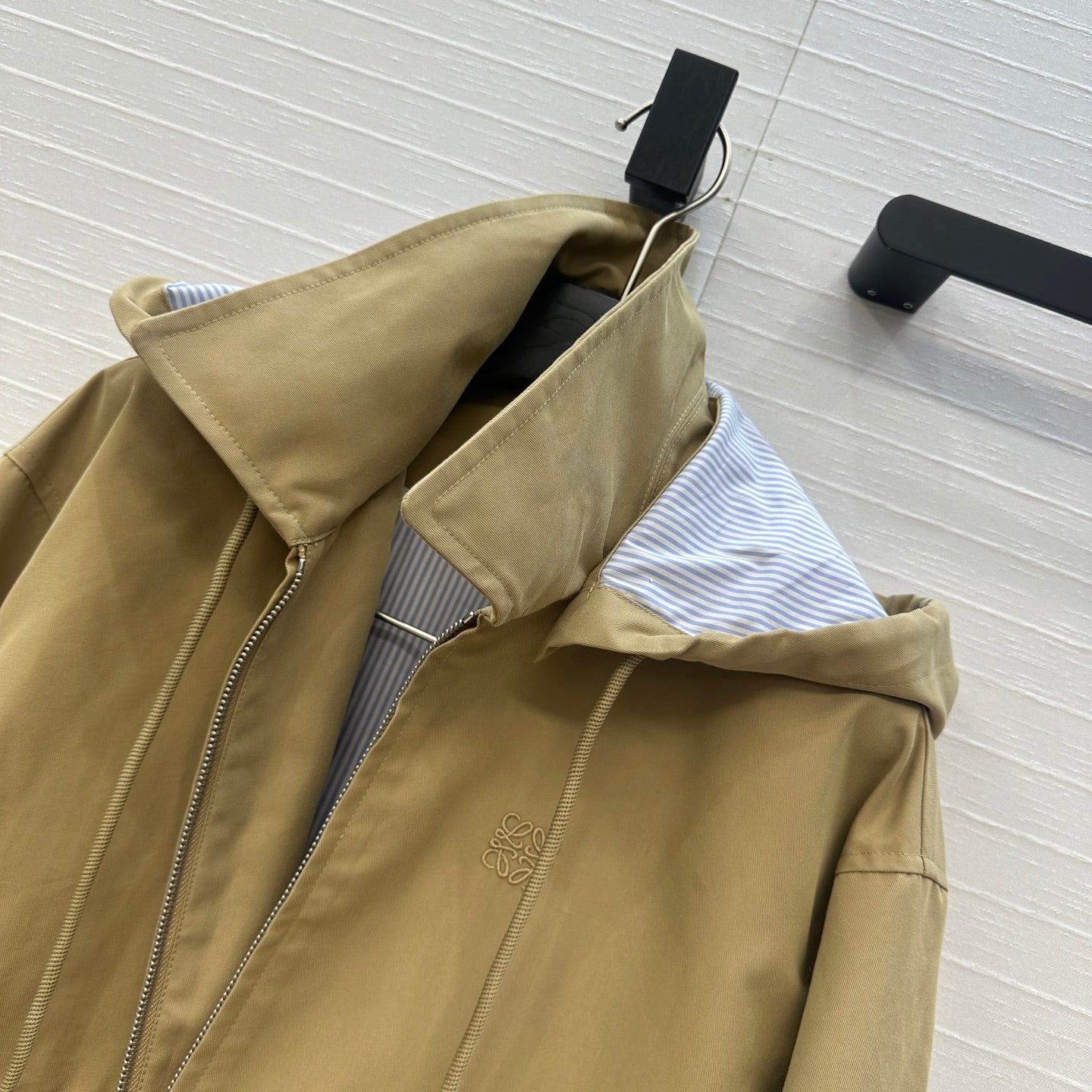 Loe 25fw splicing coat