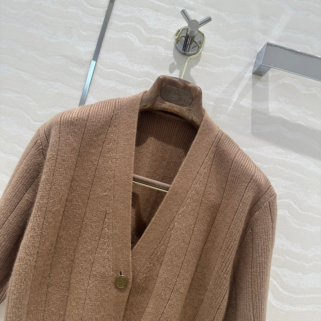 Loro 25fw cardign suit
