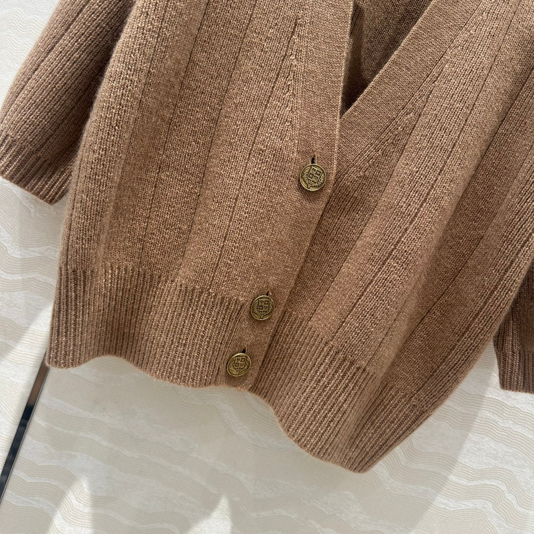 Loro 25fw cardign suit