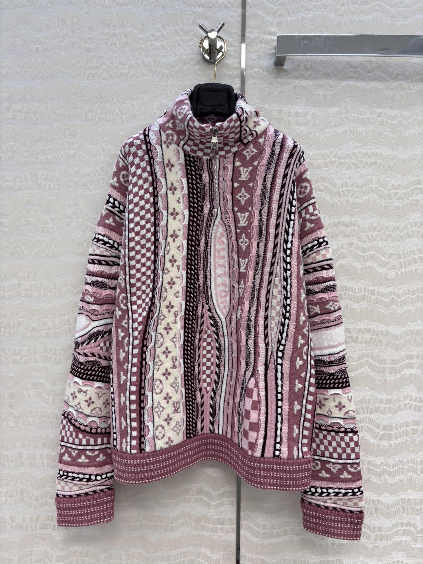 Louis 25fw jacquaard sweater