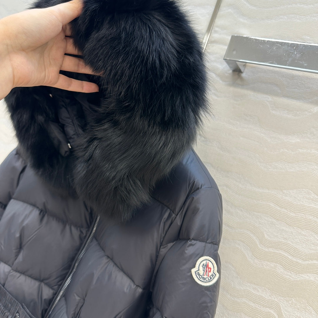 Mon 25fw down jacket
