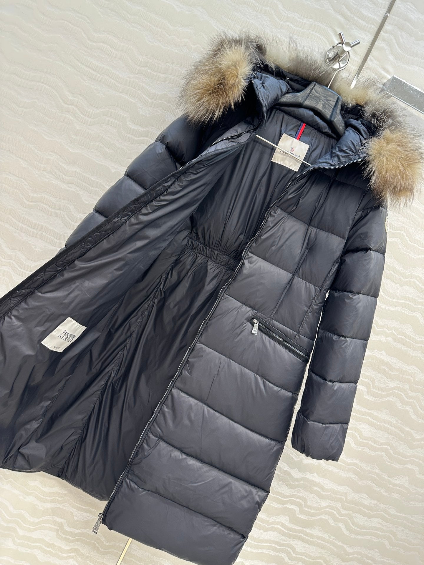 Mon 25fw down jacket