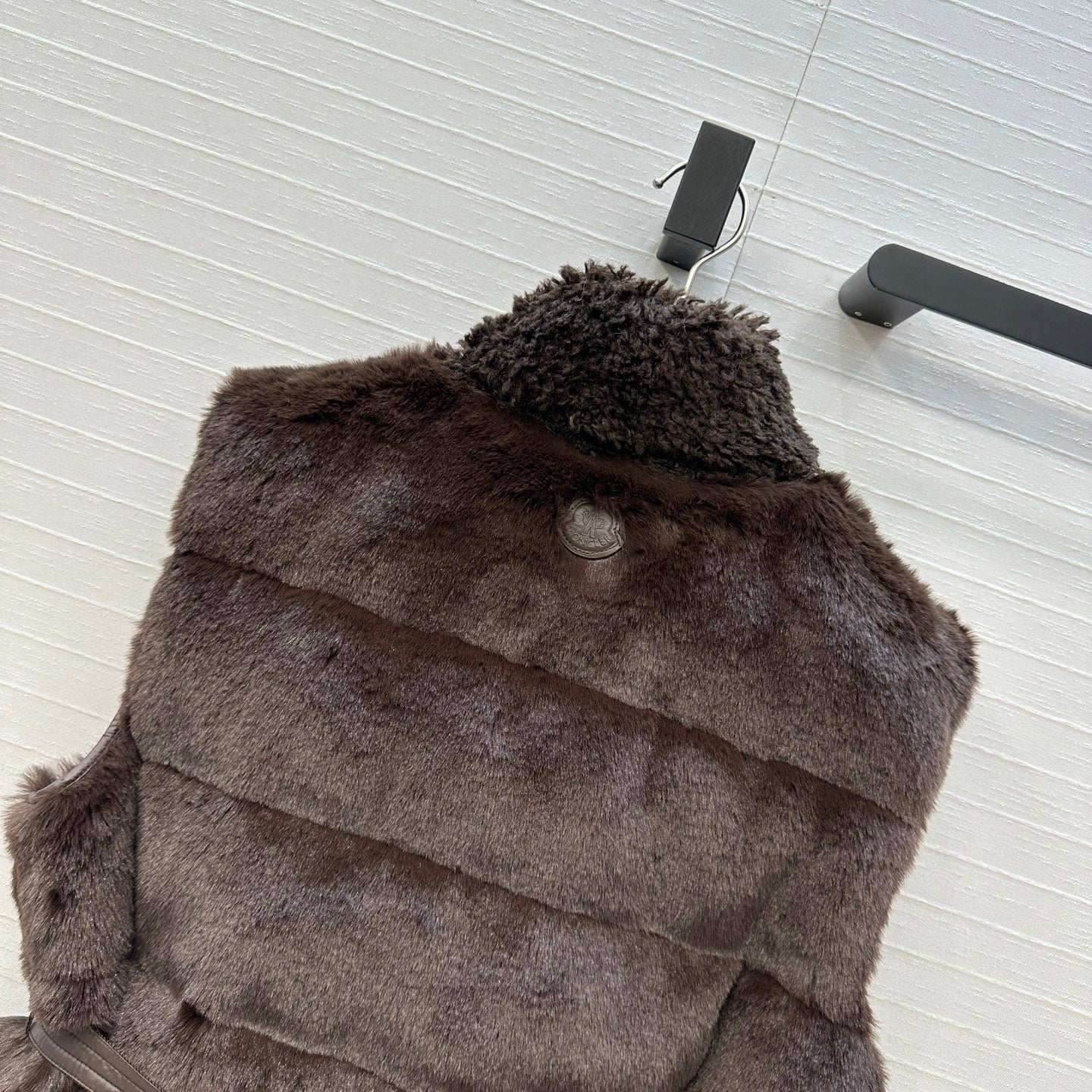 Mon 25fw down vest