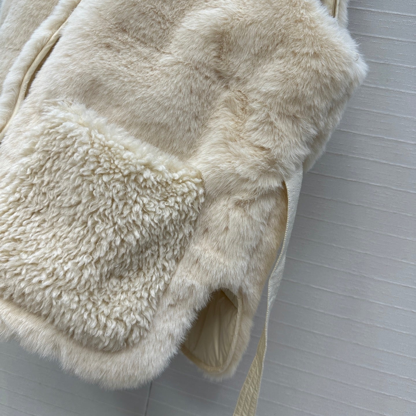 Mon 25fw down vest