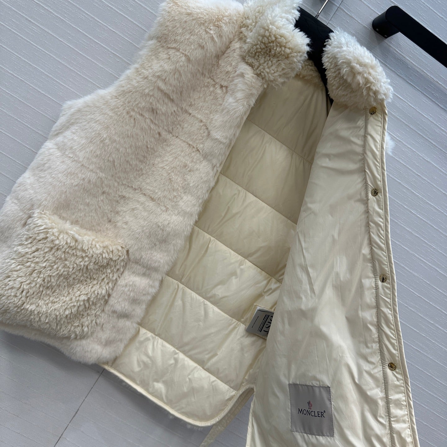 Mon 25fw down vest