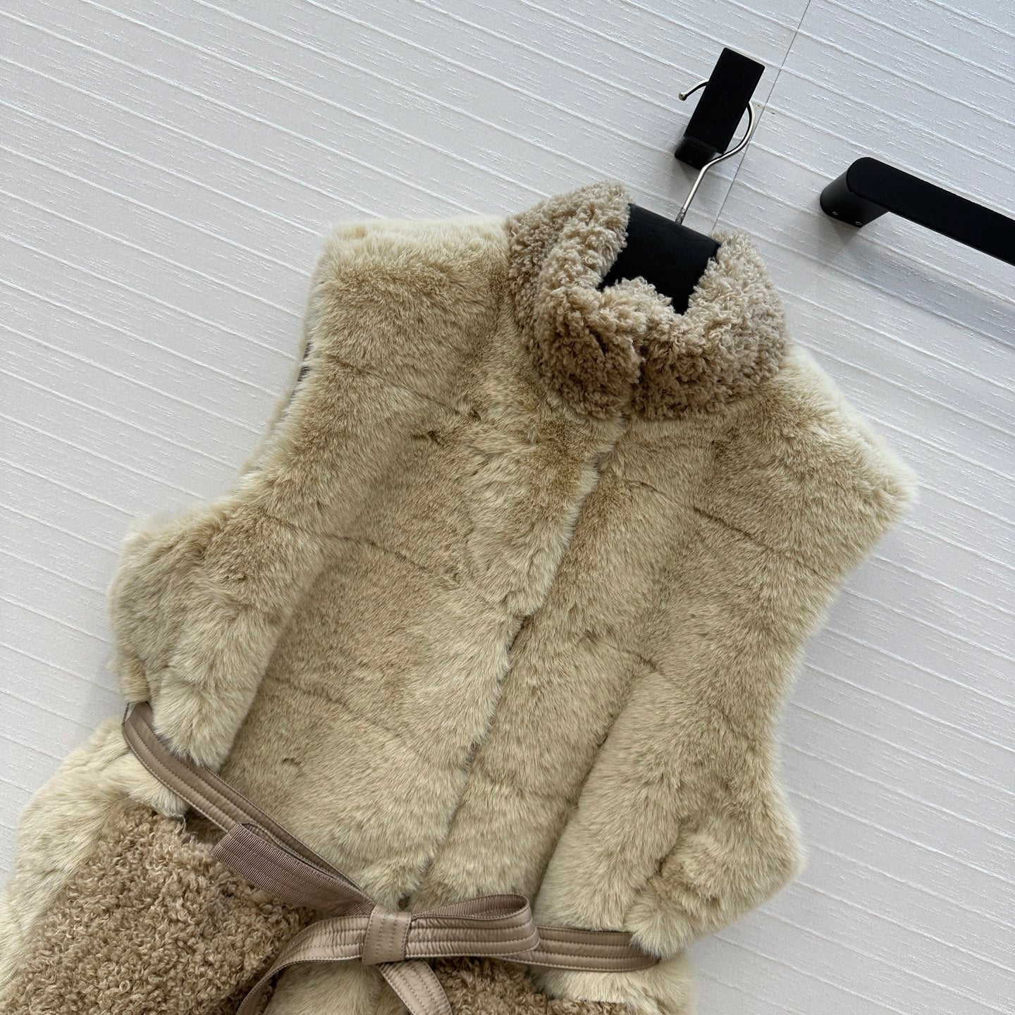Mon 25fw down vest