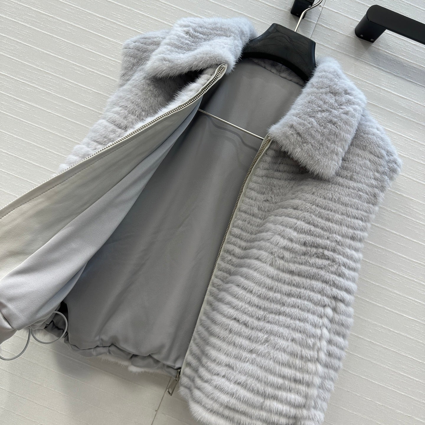 Fend 25fw fur vest
