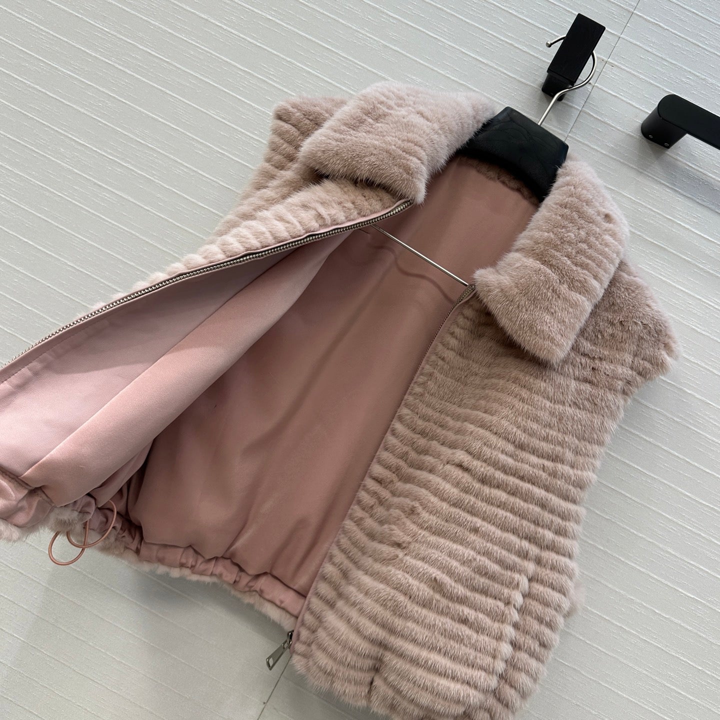 Fend 25fw fur vest