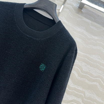 Loe 25fw embroidered sweater