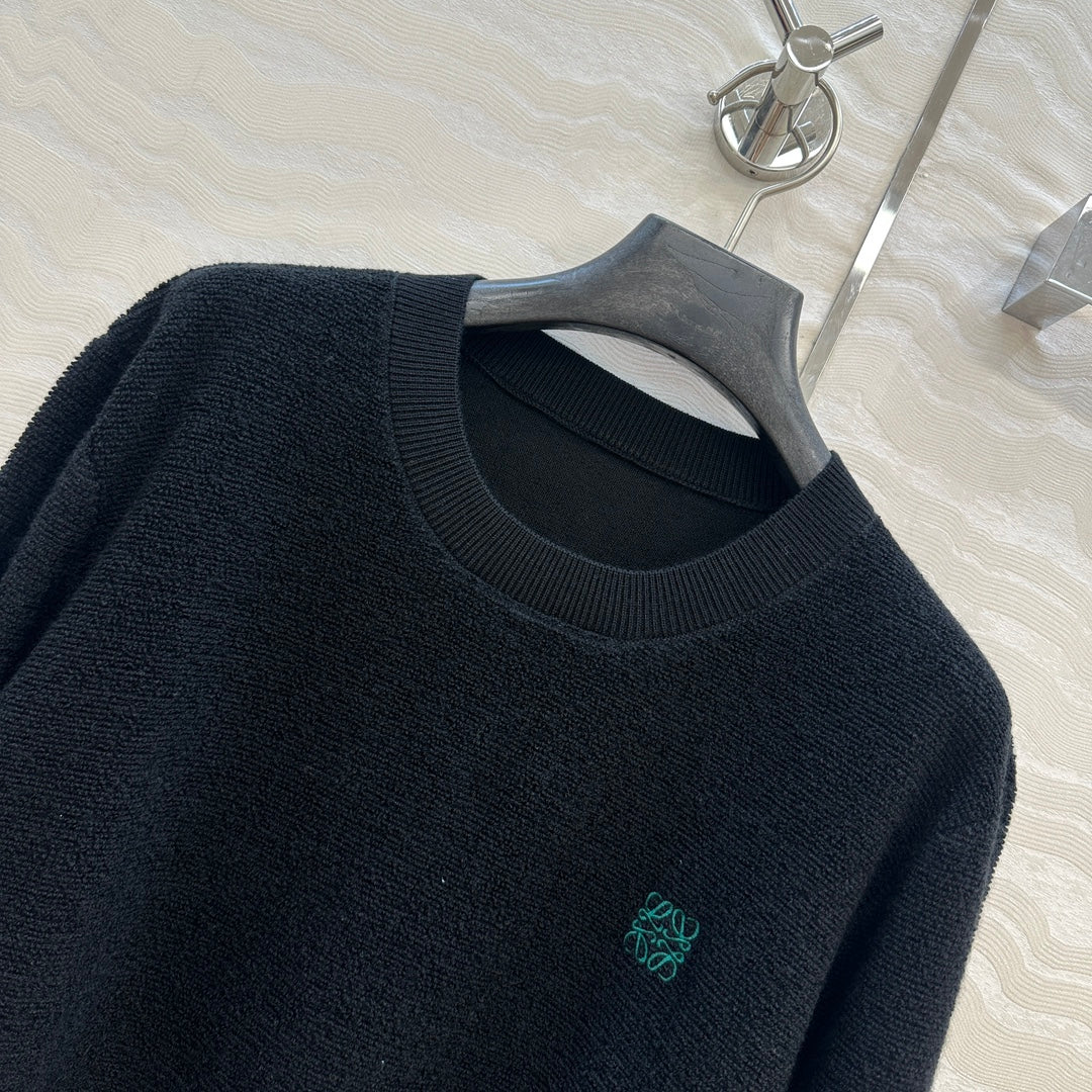 Loe 25fw embroidered sweater