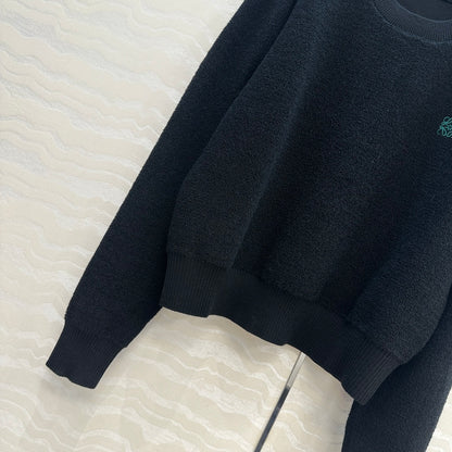 Loe 25fw embroidered sweater