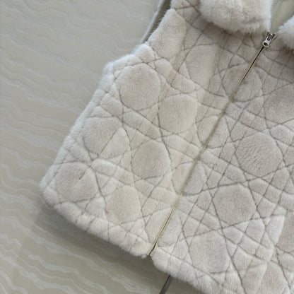 CD 25fw sheepskin vest