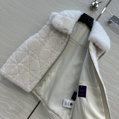 CD 25fw sheepskin vest