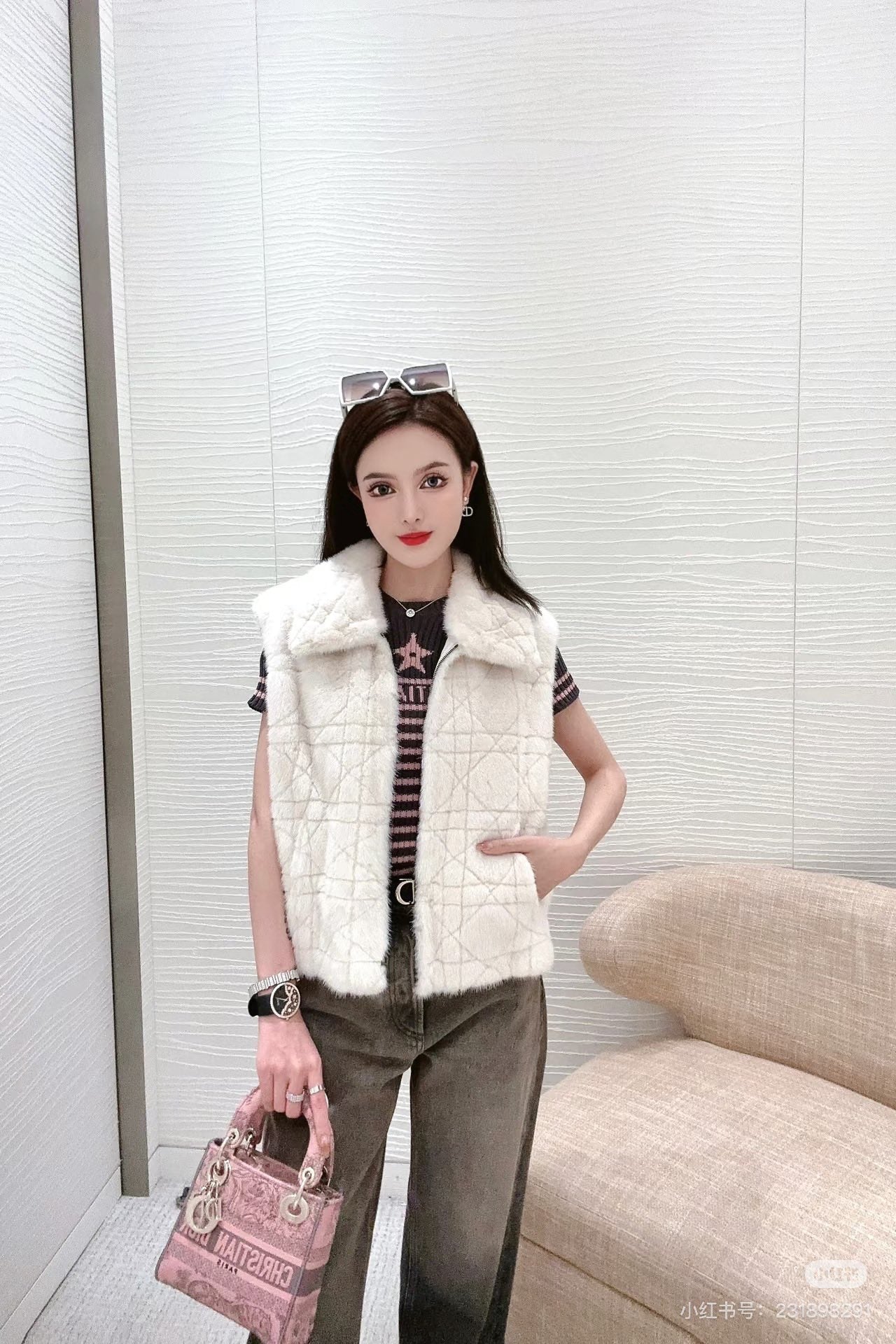 CD 25fw sheepskin vest