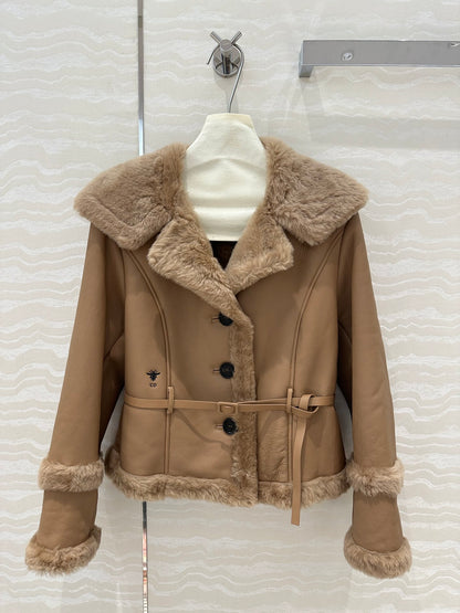 CD 25fw embroidered coat